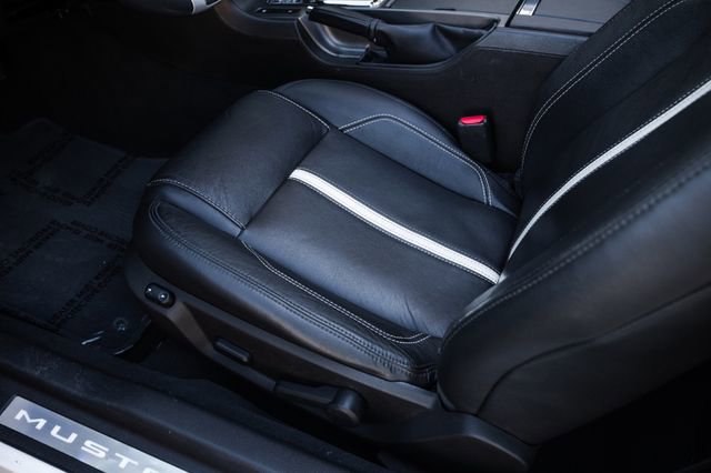 Used 2010 Ford Mustang GT Premium image 60