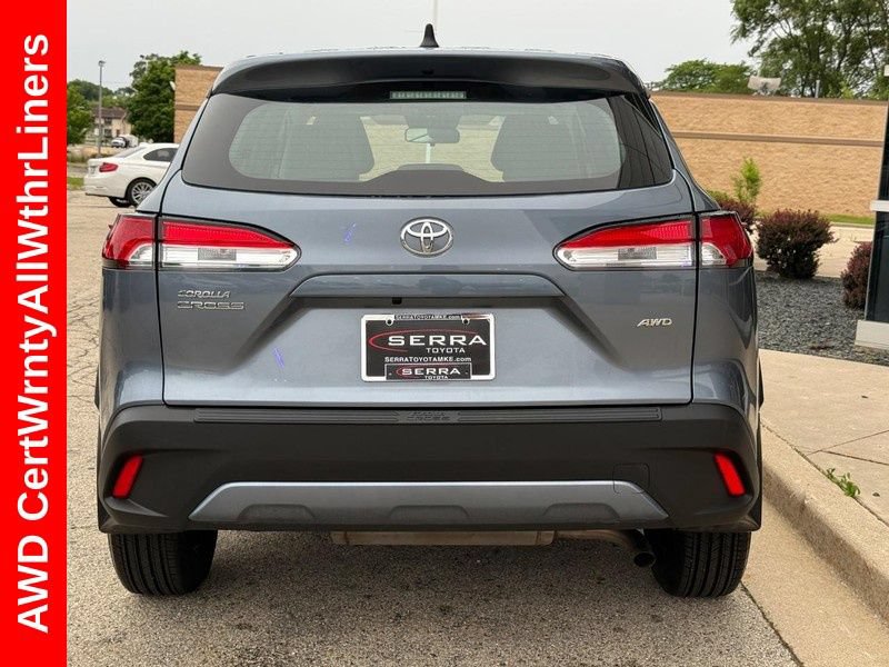 Used 2024 Toyota Corolla Cross L AWD/4WD image 4