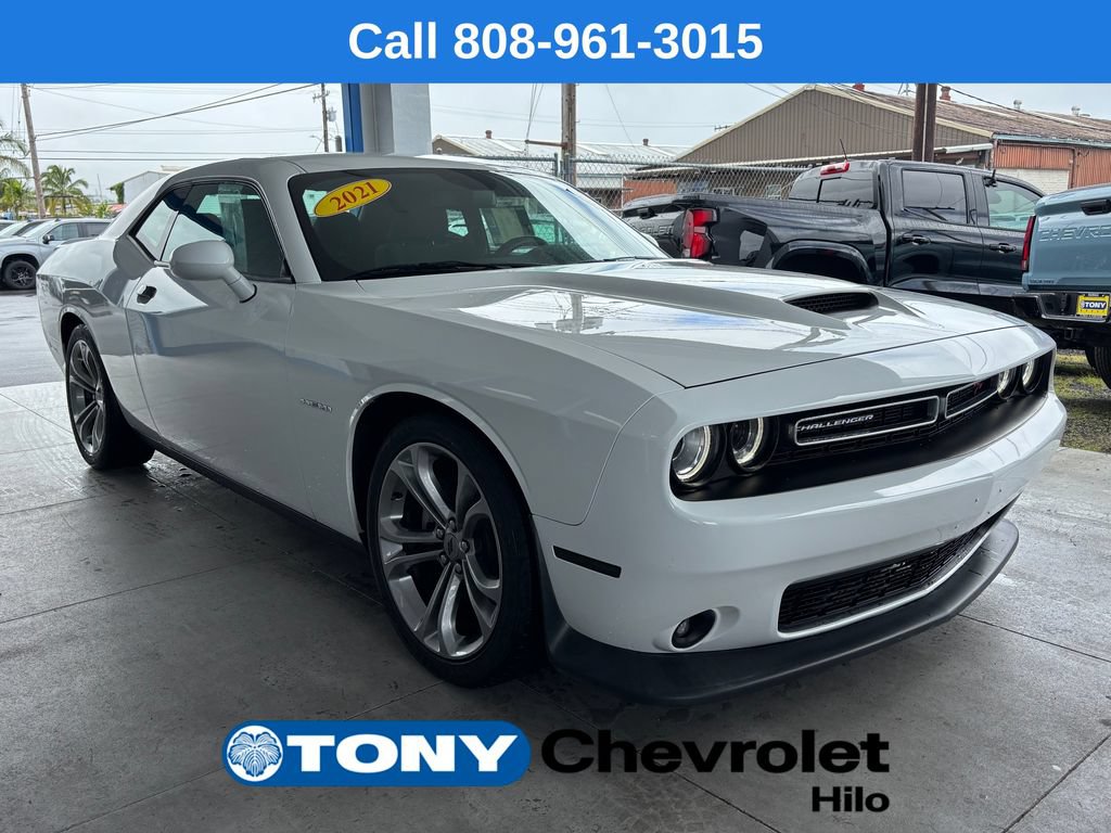 Used 2021 Dodge Challenger R/T RWD image 7