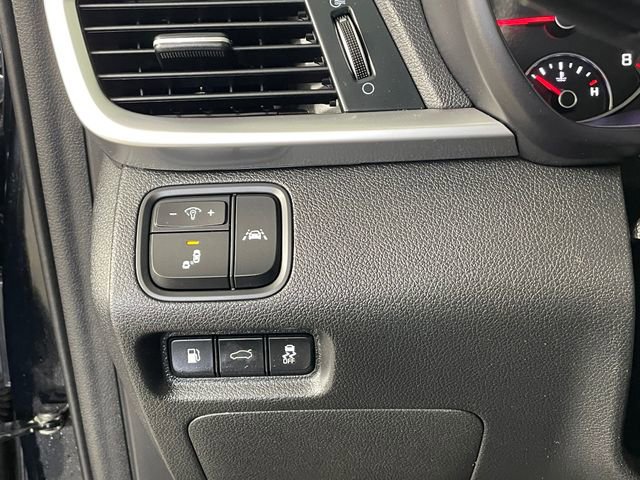 Used 2020 Kia Optima S w/ S Panoramic Sunroof Package image 14