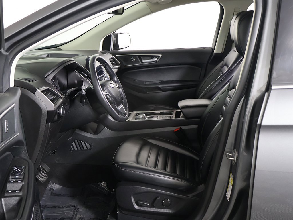 Used 2024 Ford Edge SEL image 25