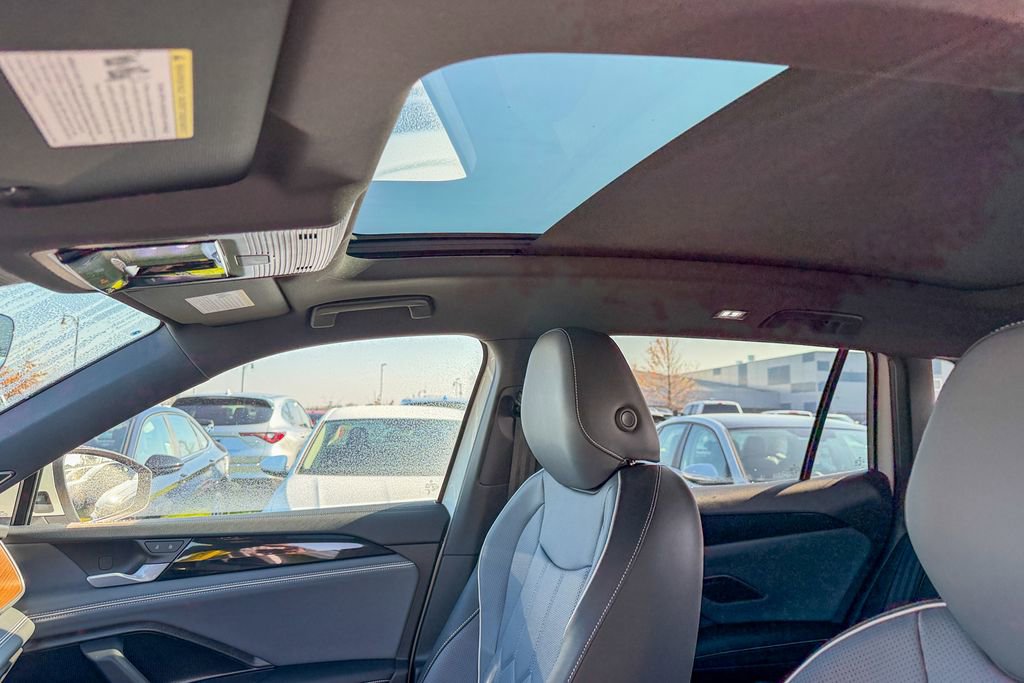 New 2026 Volkswagen Tiguan SEL R-Line image 24