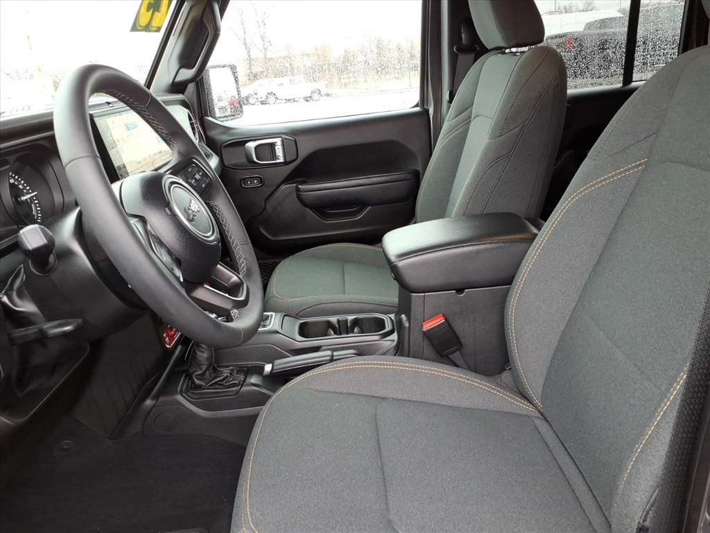 Certified 2025 Jeep Wrangler Unlimited Sport S 4xe image 9