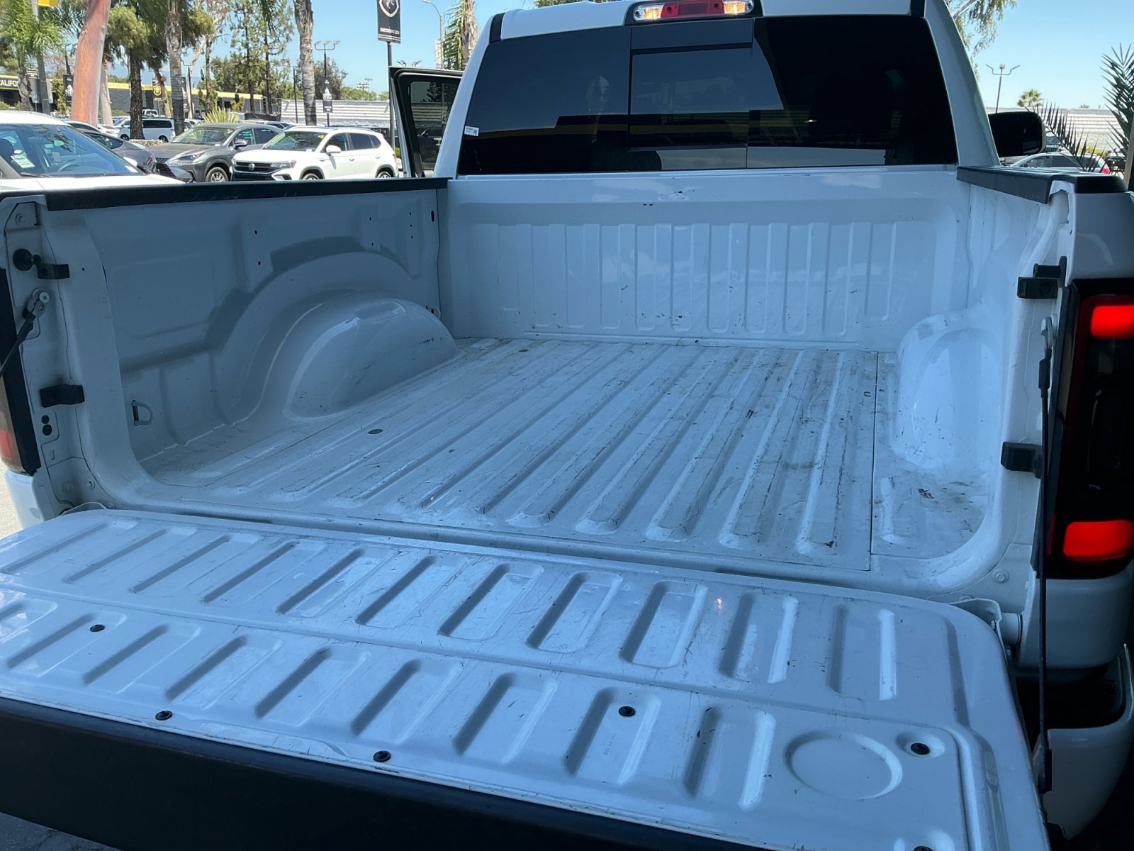 Used 2024 RAM 1500 Big Horn RWD image 20