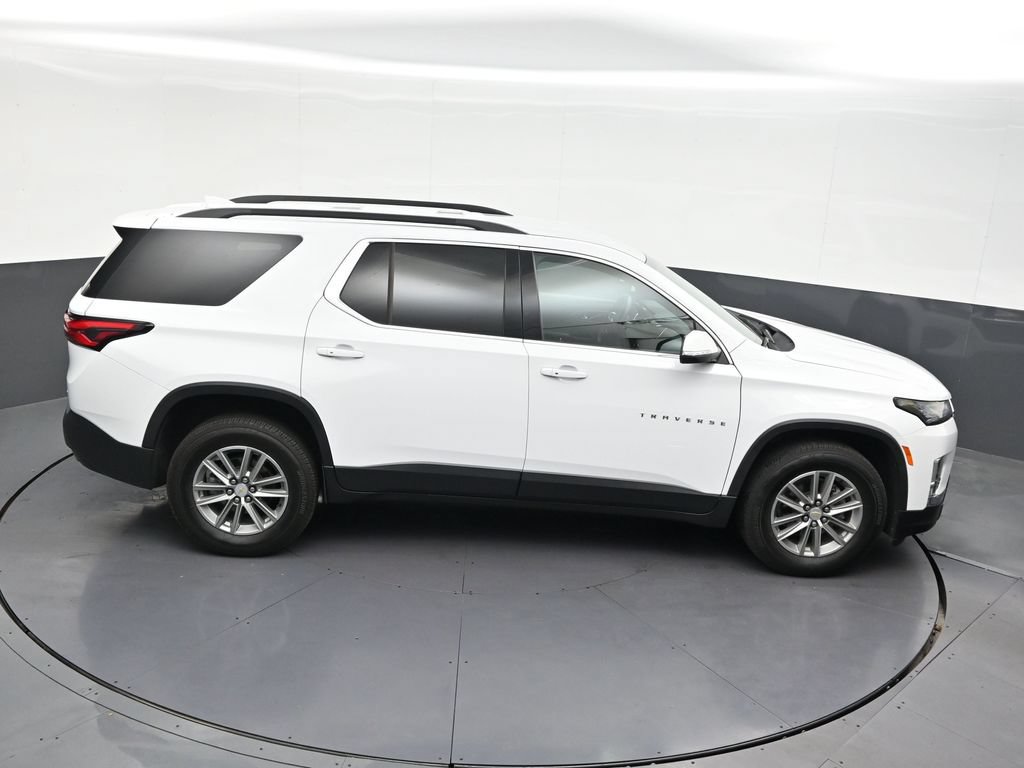Used 2023 Chevrolet Traverse LT FWD image 21
