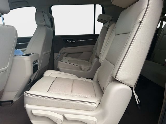 Used 2021 GMC Yukon XL Denali AWD/4WD image 12