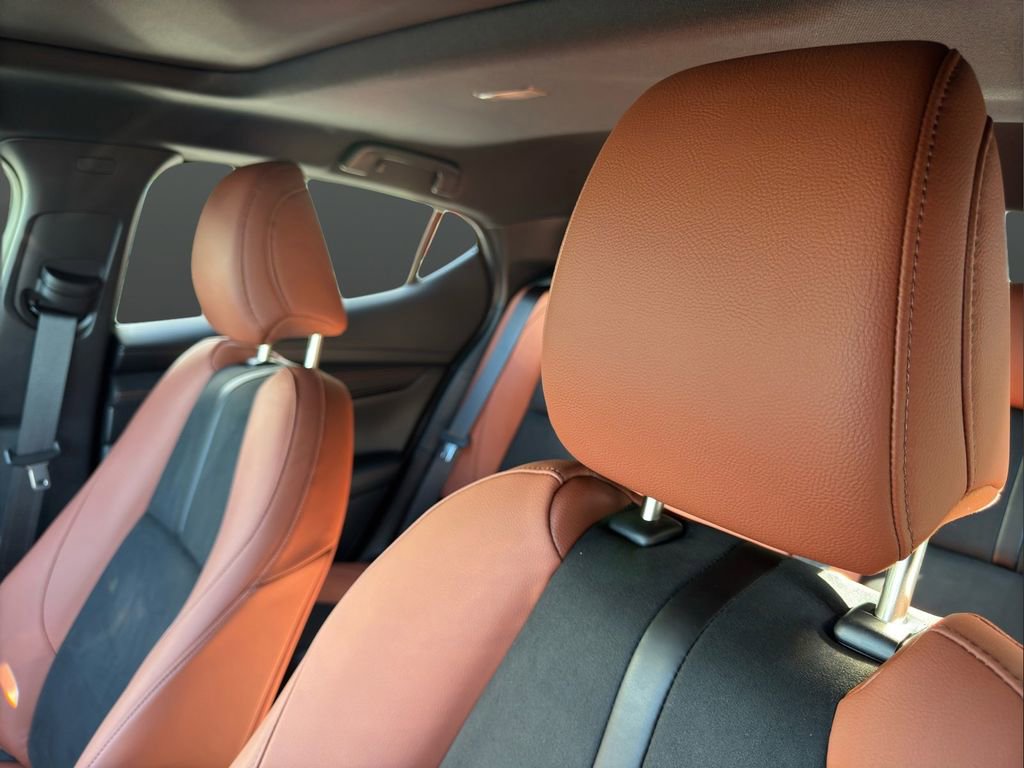 Used 2025 MAZDA MAZDA3 Carbon AWD/4WD image 10