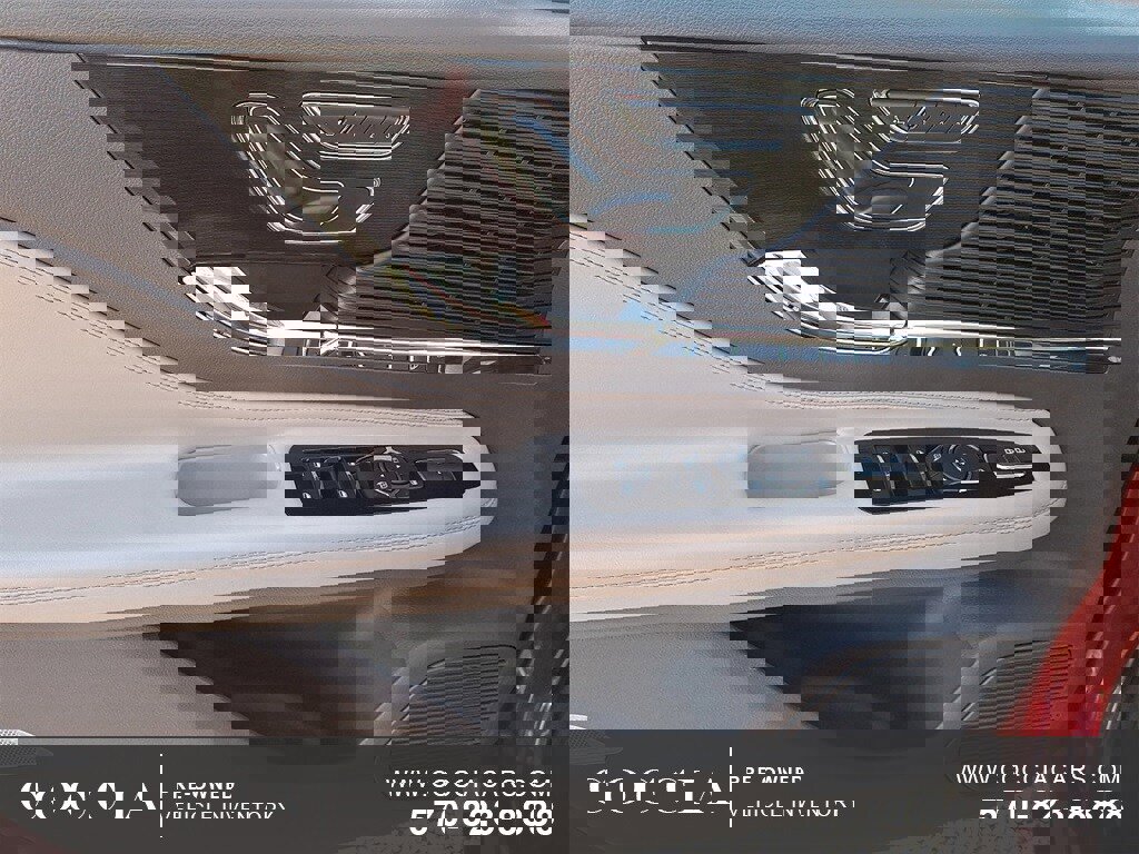 Certified 2022 Lincoln Corsair AWD w/ Equipment Group 101A image 12