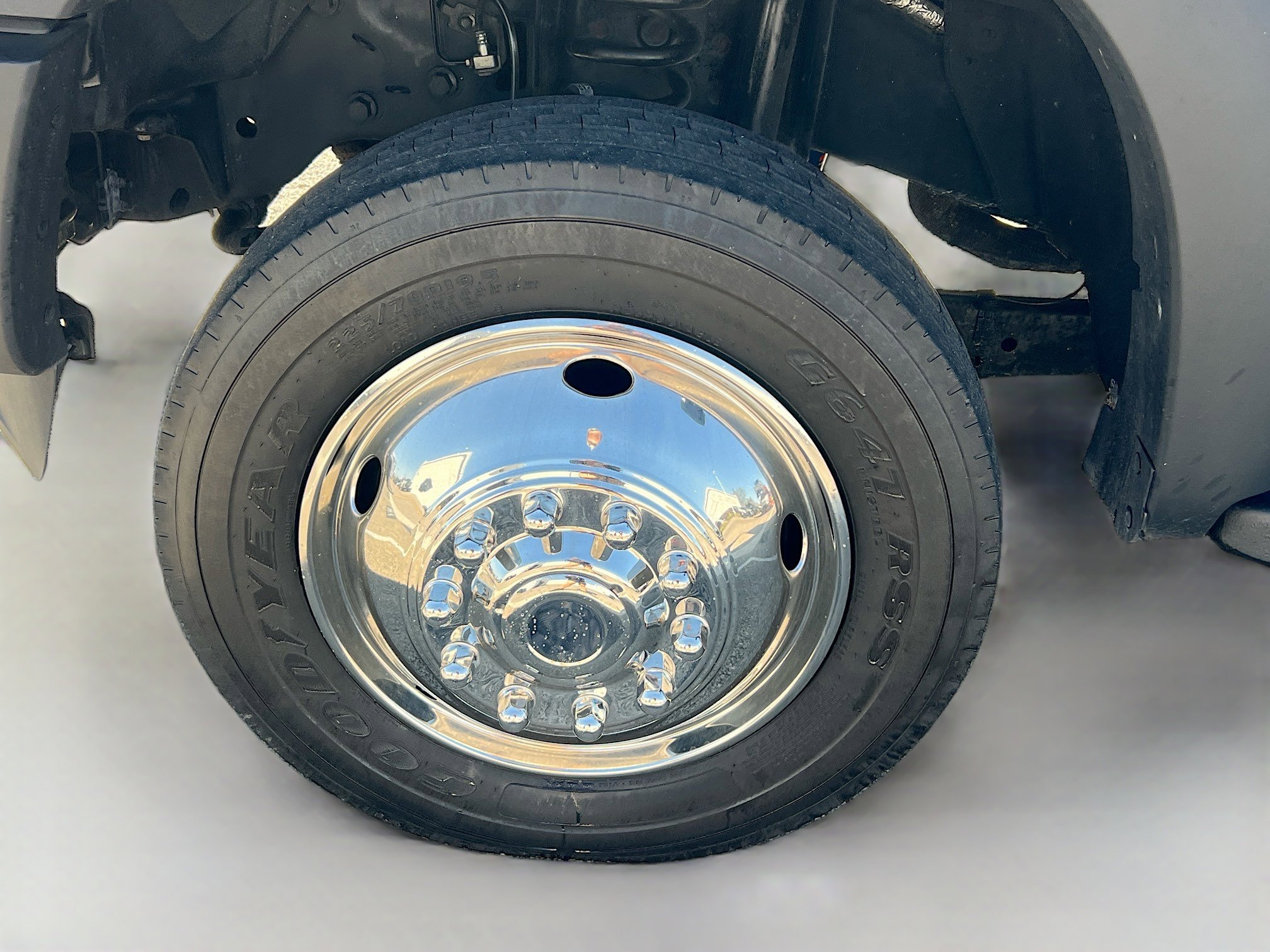 Used 2016 Ford F450 XL w/ Snow Plow Prep Package image 13