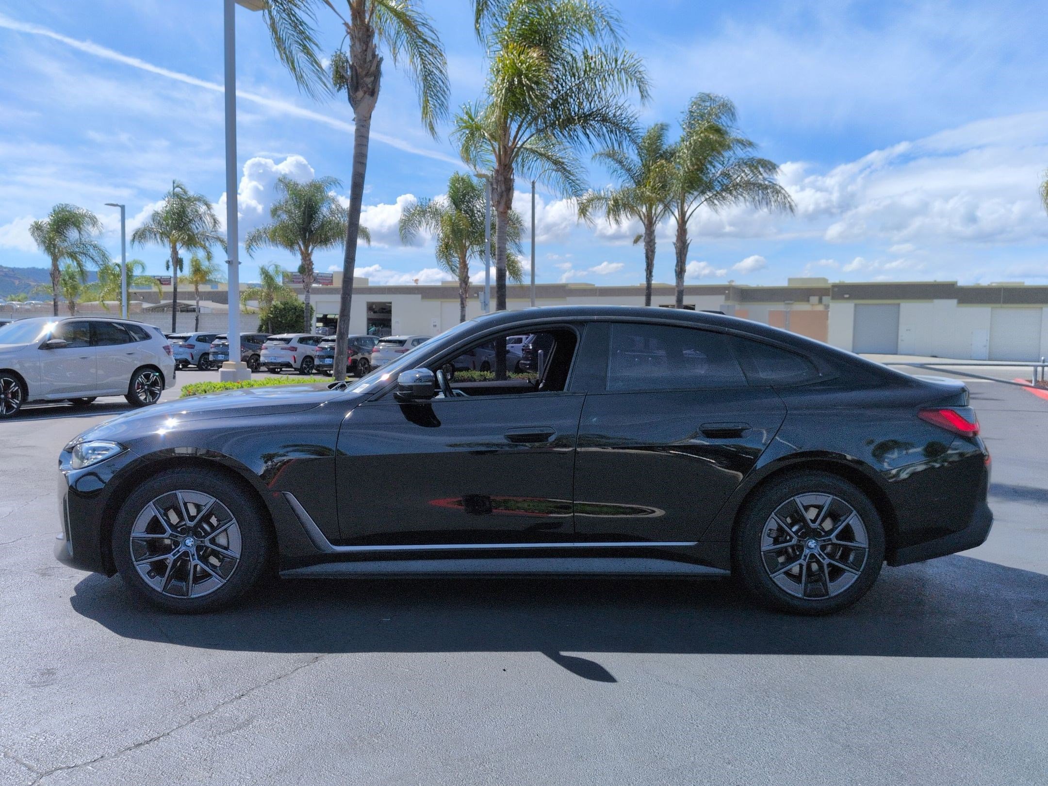 Certified 2023 BMW i4 eDrive35 image 7