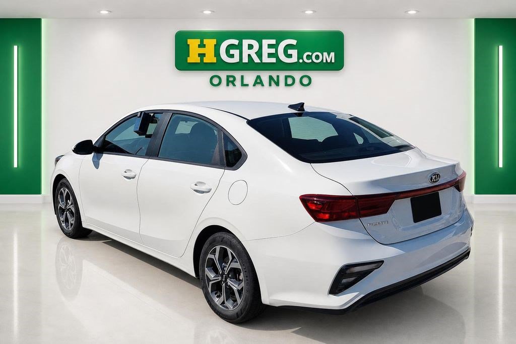 Used 2021 Kia Forte LXS FWD image 2