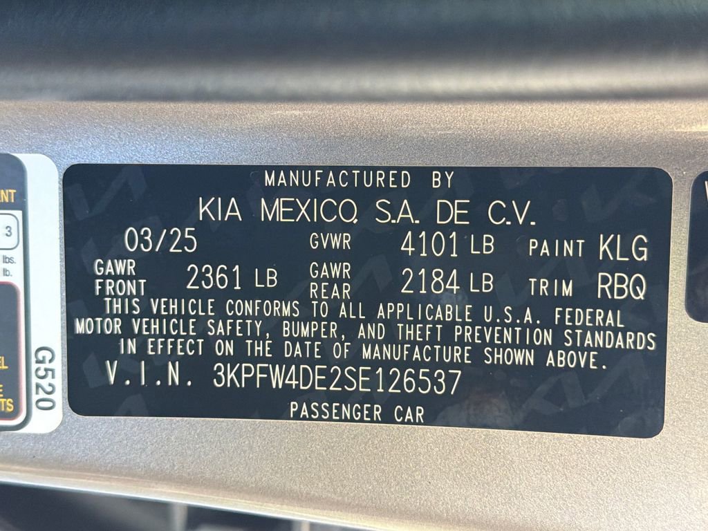 Used 2025 Kia K4 GT-Line image 37