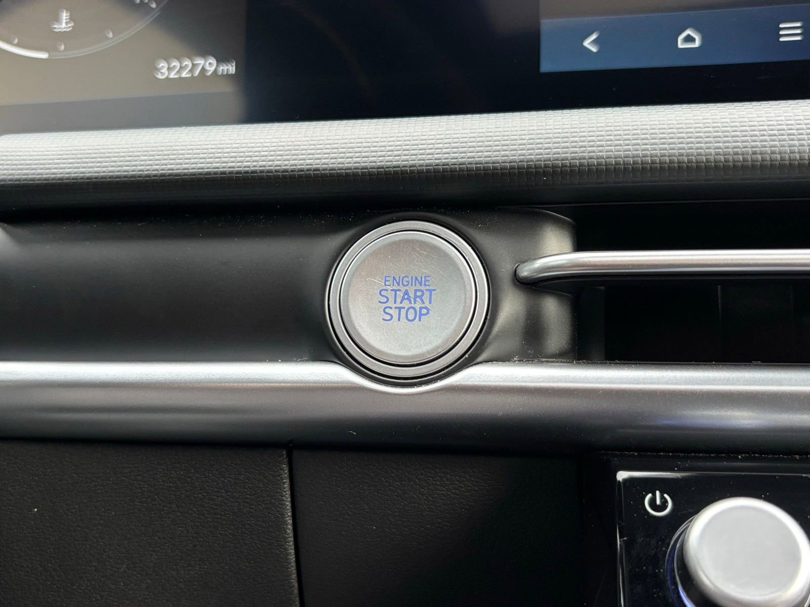 Certified 2025 Hyundai Santa Cruz SEL AWD/4WD image 24