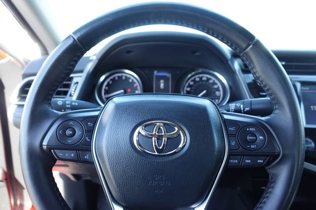 Certified 2020 Toyota Camry SE w/ Convenience Package image 15