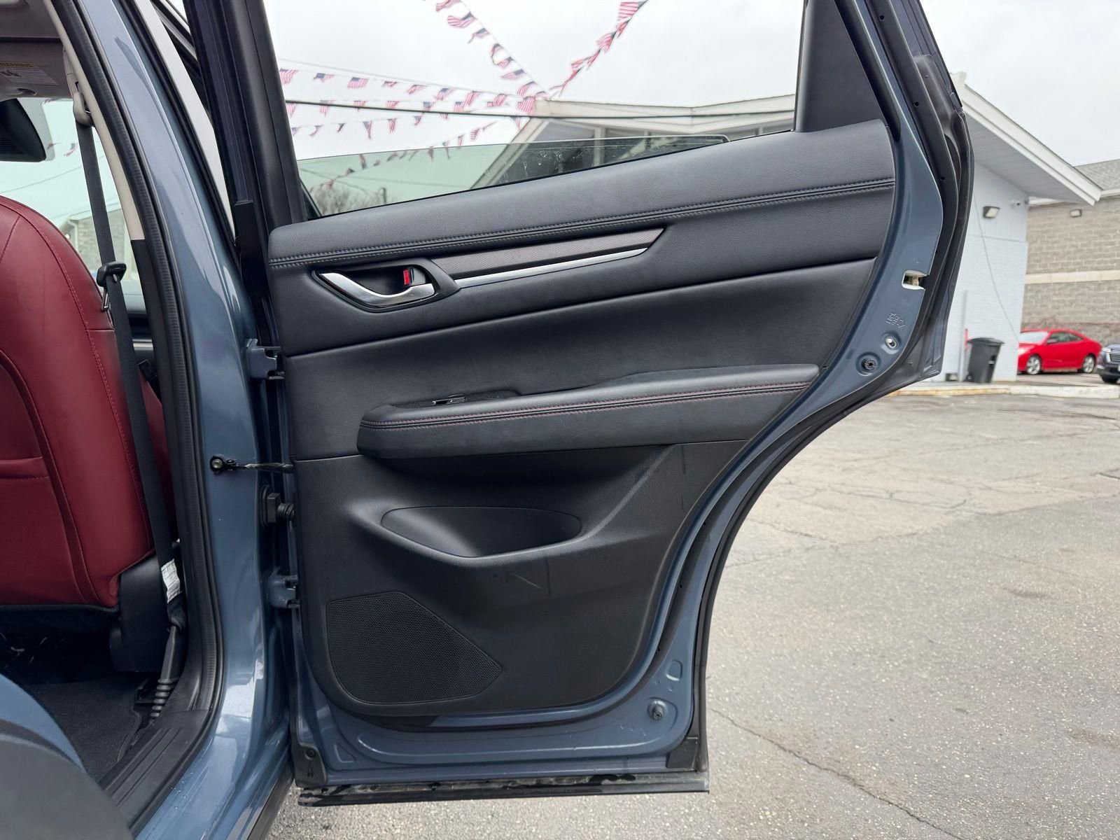 Used 2024 MAZDA CX-5 Carbon Edition image 15