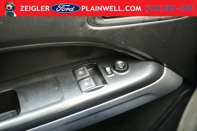 Used 2022 Chevrolet Colorado LT w/ Fleet Safety Package RWD image 25