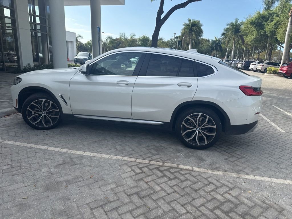 Certified 2023 BMW X4 xDrive30i w/ Premium Package image 40