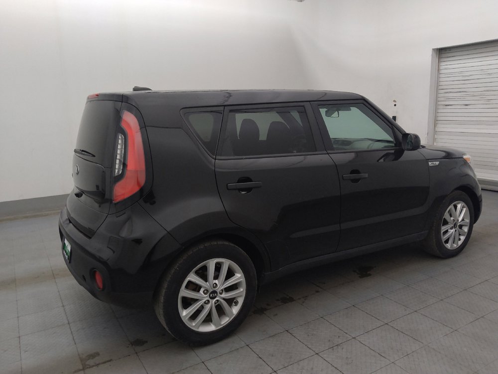 Used 2019 Kia Soul + FWD image 10