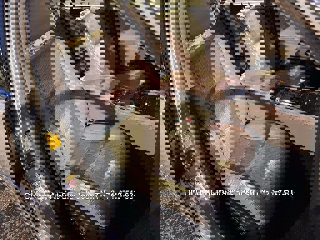 Used 2014 Lexus LS 460 image 15