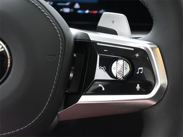 New 2025 BMW 760i xDrive w/ Executive Package image 2