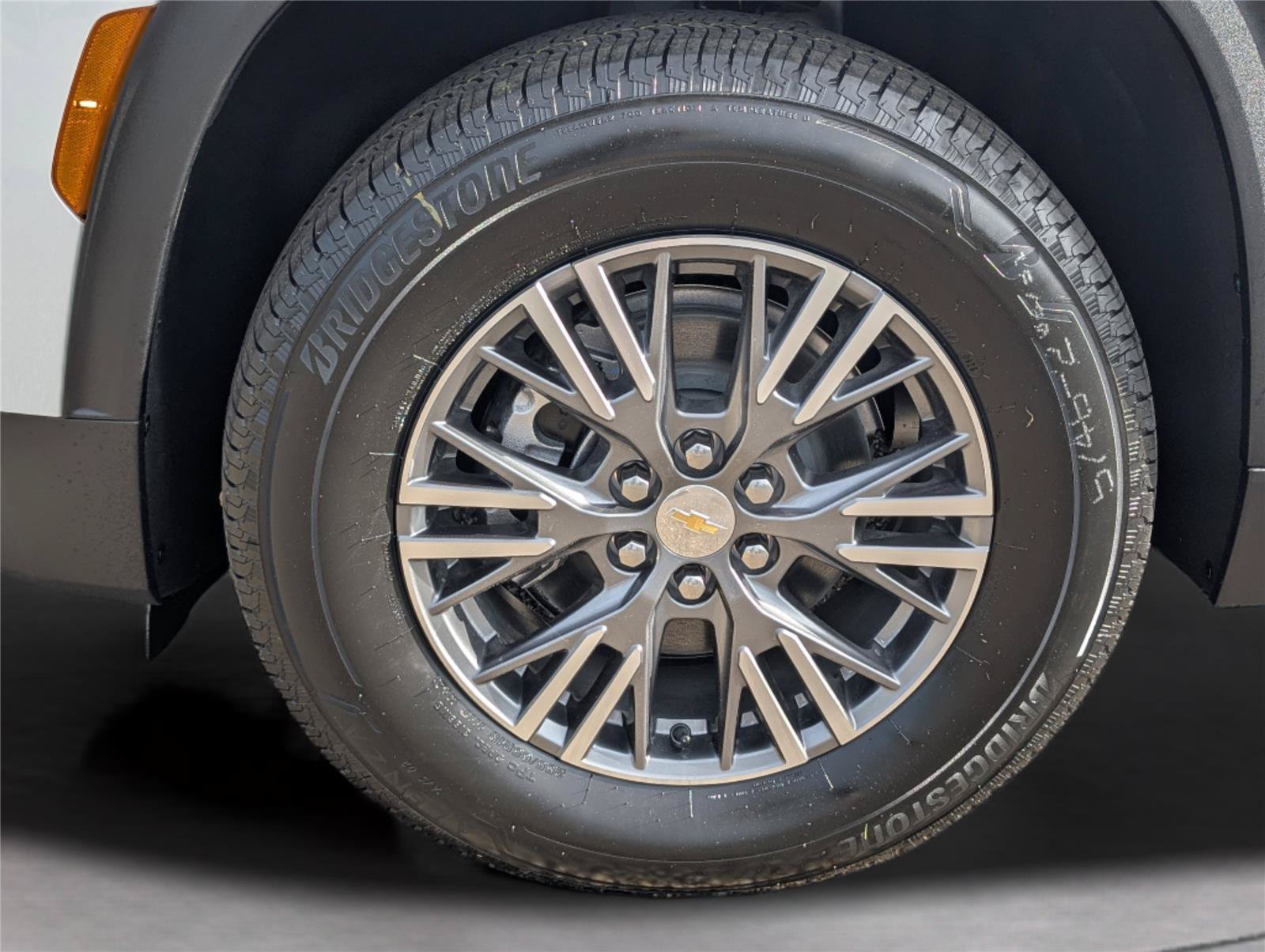 New 2026 Chevrolet Traverse LT w/ Driver Confidence Package FWD image 41