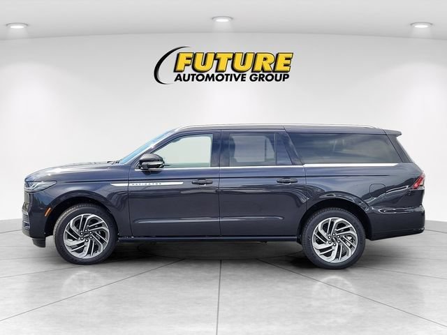New 2026 Lincoln Navigator L Reserve AWD/4WD image 7