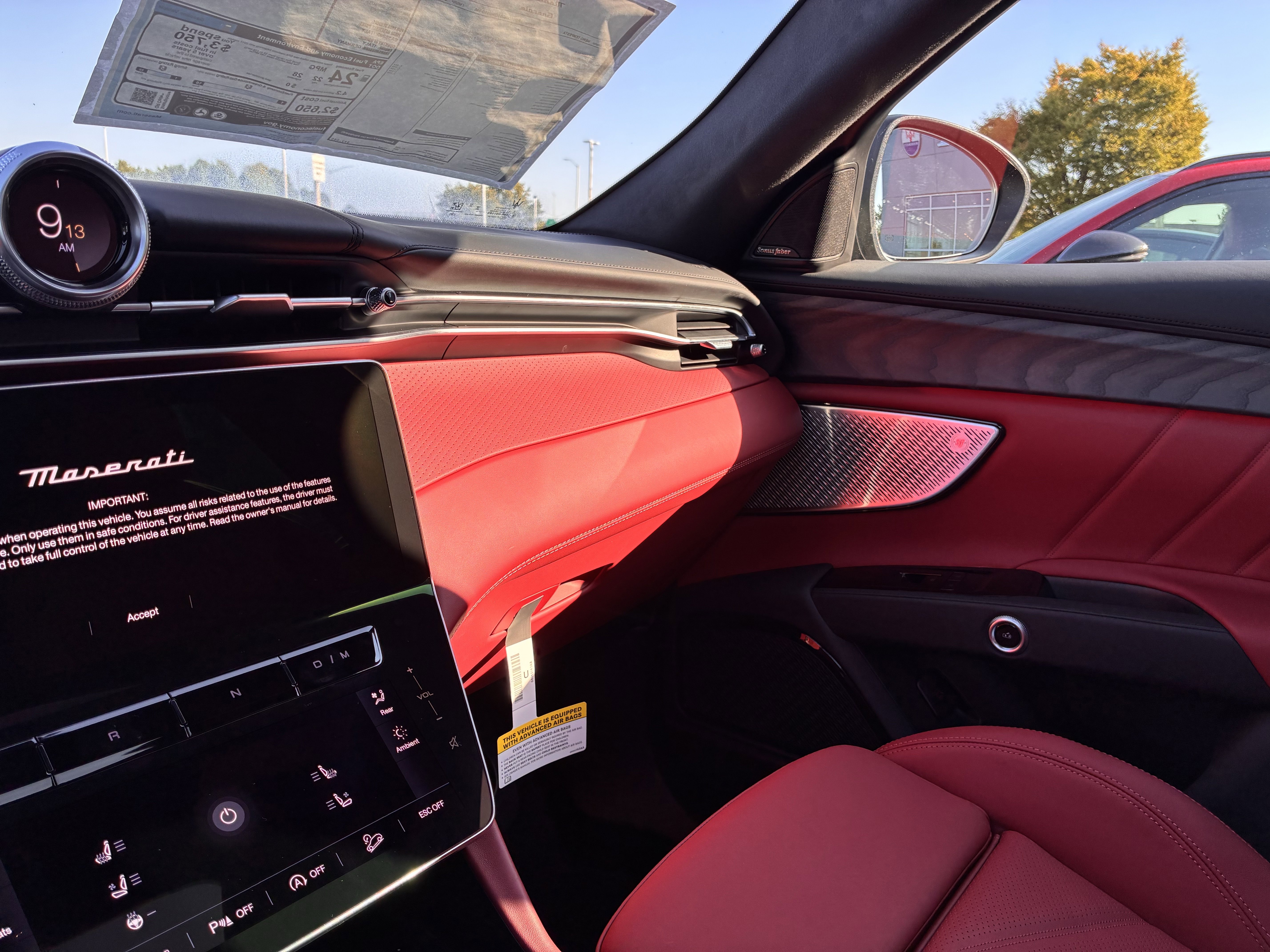 New 2025 Maserati Grecale GT image 26