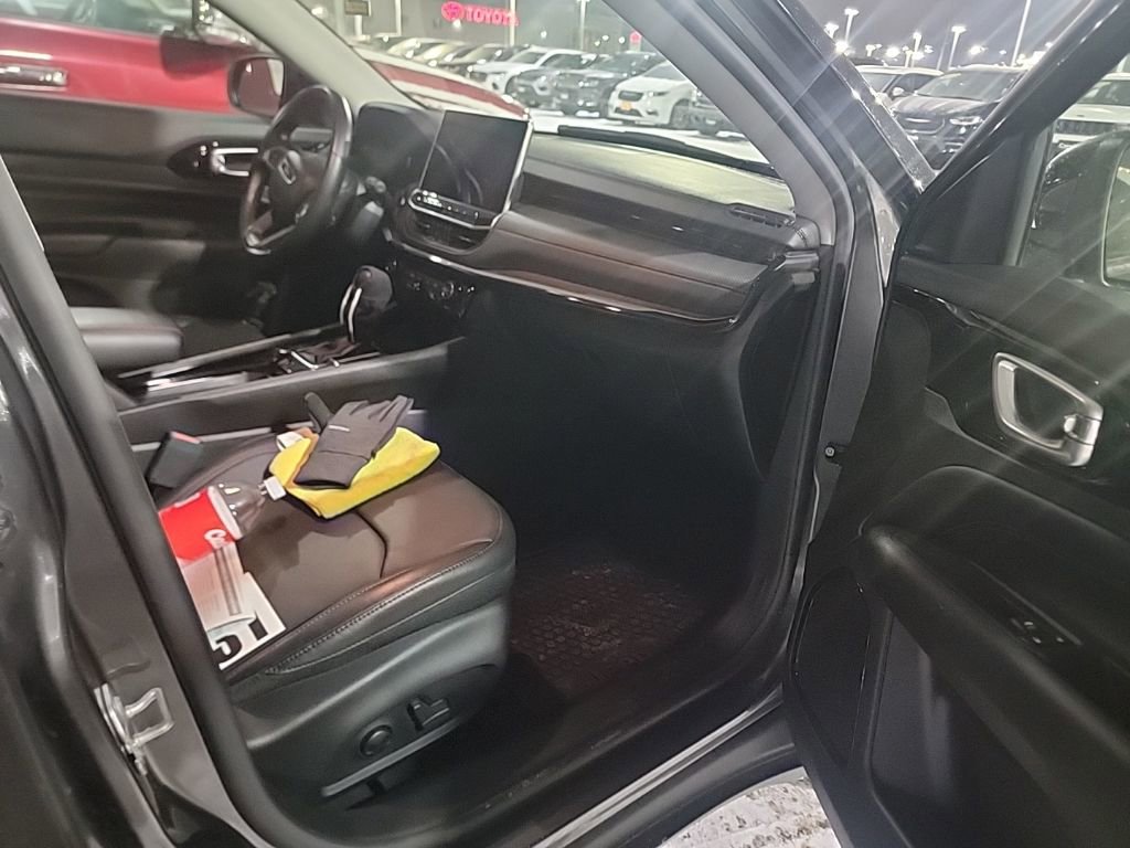 Used 2022 Jeep Compass Trailhawk w/ Trailhawk Elite Group image 9