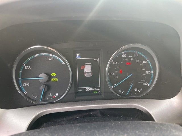 Used 2016 Toyota RAV4 Limited w/ Advanced Technology Package image 9