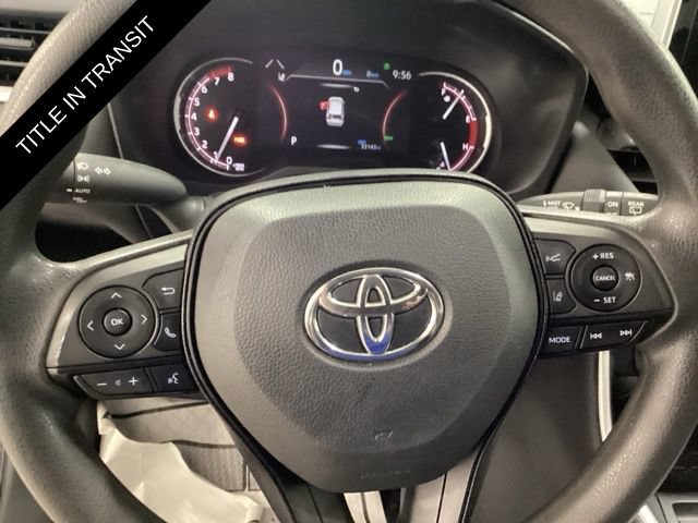 Used 2025 Toyota RAV4 XLE AWD/4WD image 19