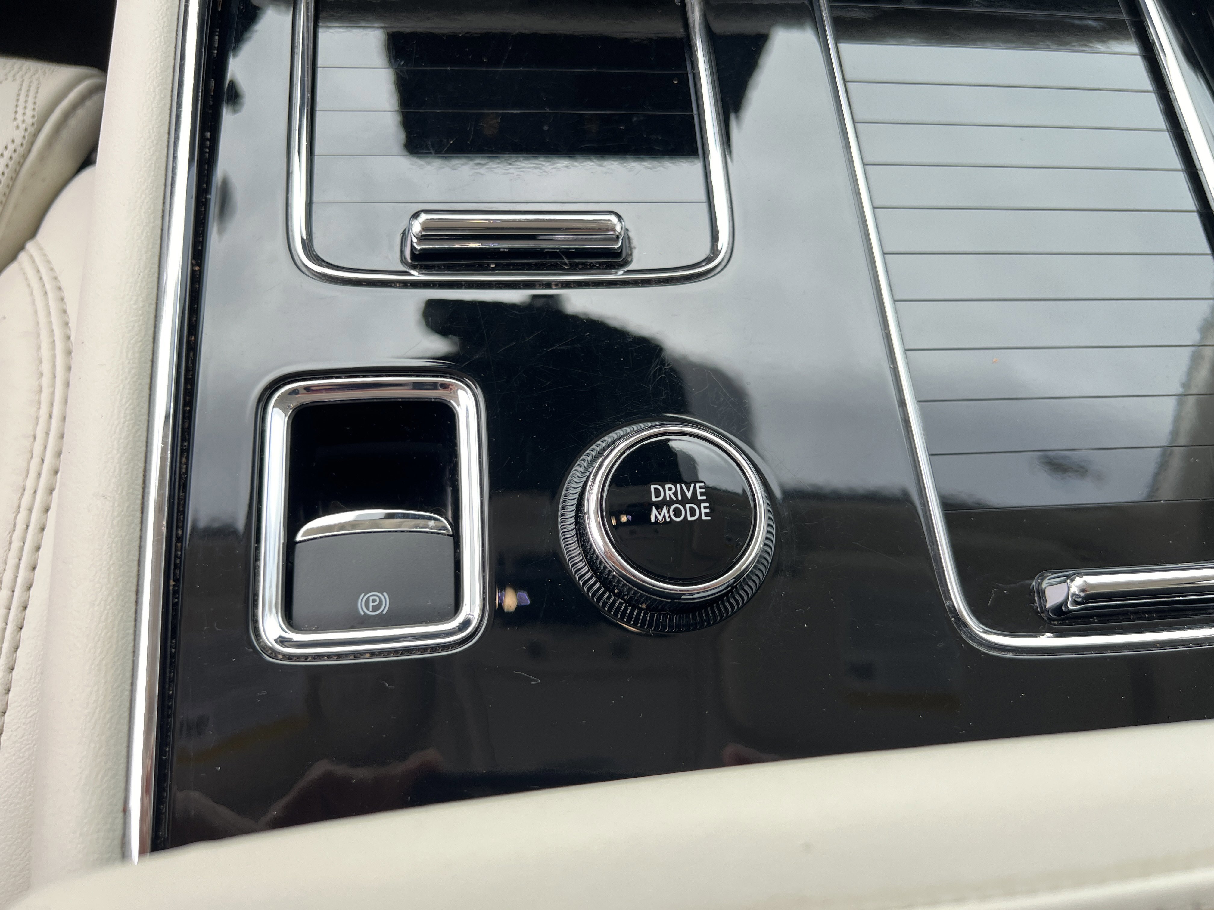 Certified 2023 Lincoln Aviator Black Label w/ Dynamic Handling Package AWD/4WD image 21