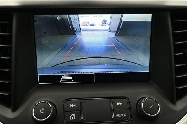 Used 2021 GMC Acadia SLE w/ Driver Convenience Package FWD image 47