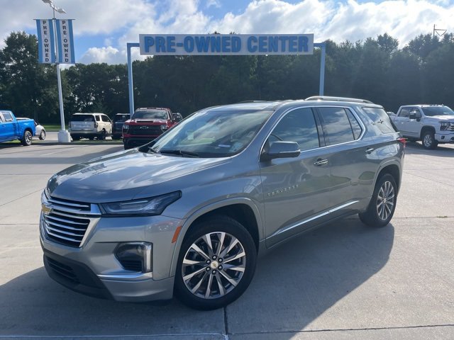 Certified 2023 Chevrolet Traverse Premier w/ LPO, Floor Liner Package video 2