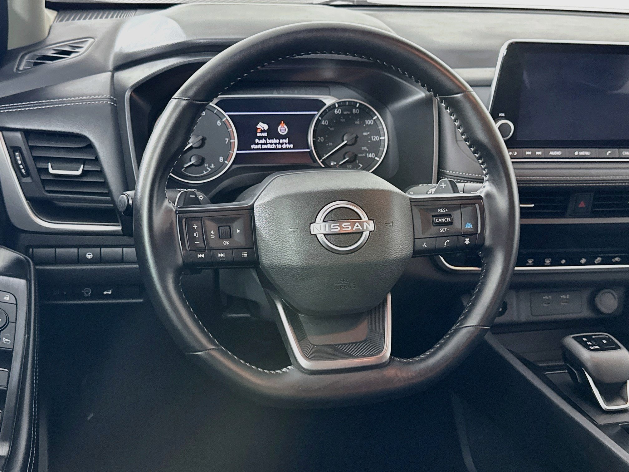 Used 2025 Nissan Rogue SV AWD/4WD image 18