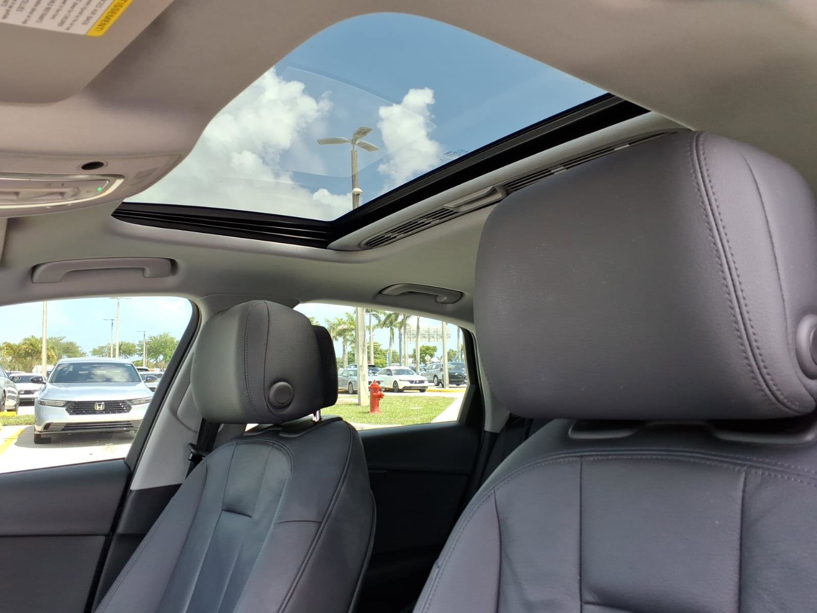 Used 2019 Audi A4 2.0T Premium w/ Convenience Package FWD image 8