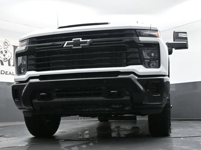 New 2026 Chevrolet Silverado 2500 Custom w/ Custom Value Package AWD/4WD image 4