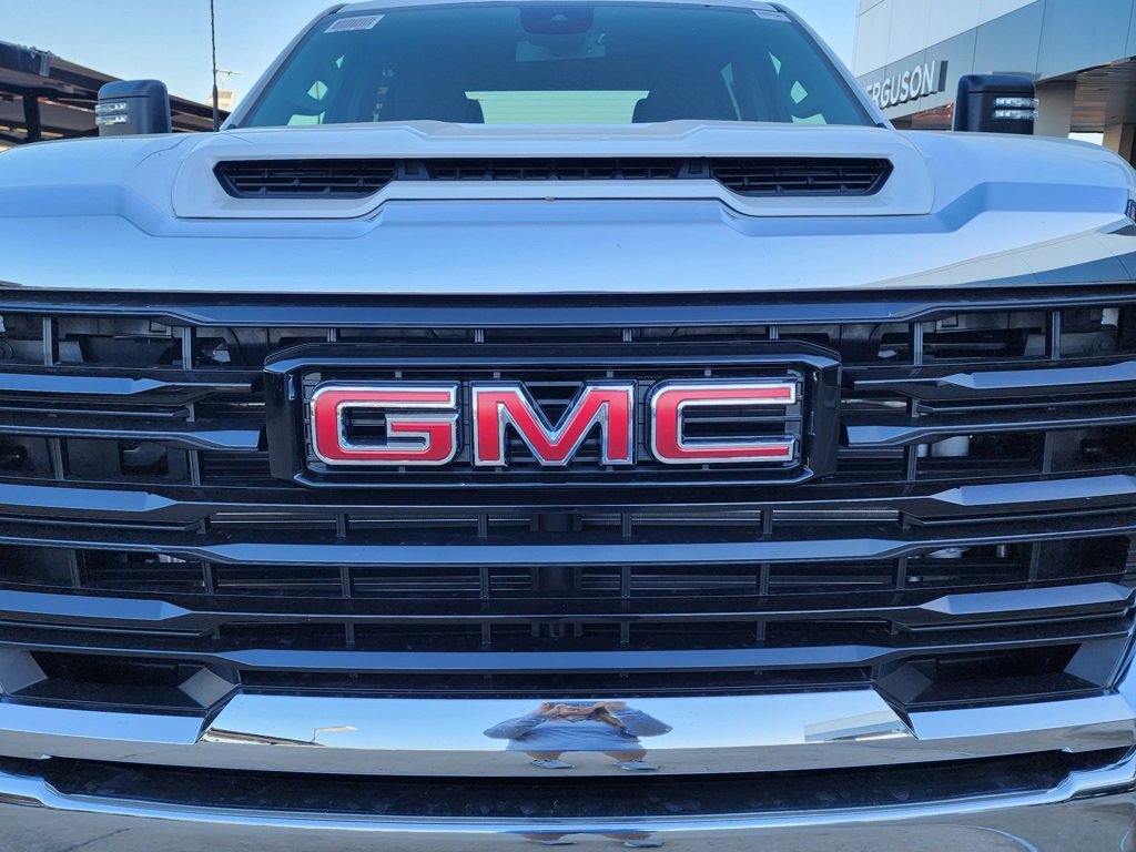 New 2026 GMC Sierra 2500 Pro w/ Convenience Package image 9