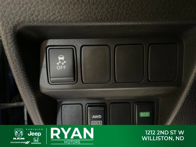 Used 2019 Nissan Rogue Sport S AWD/4WD image 33