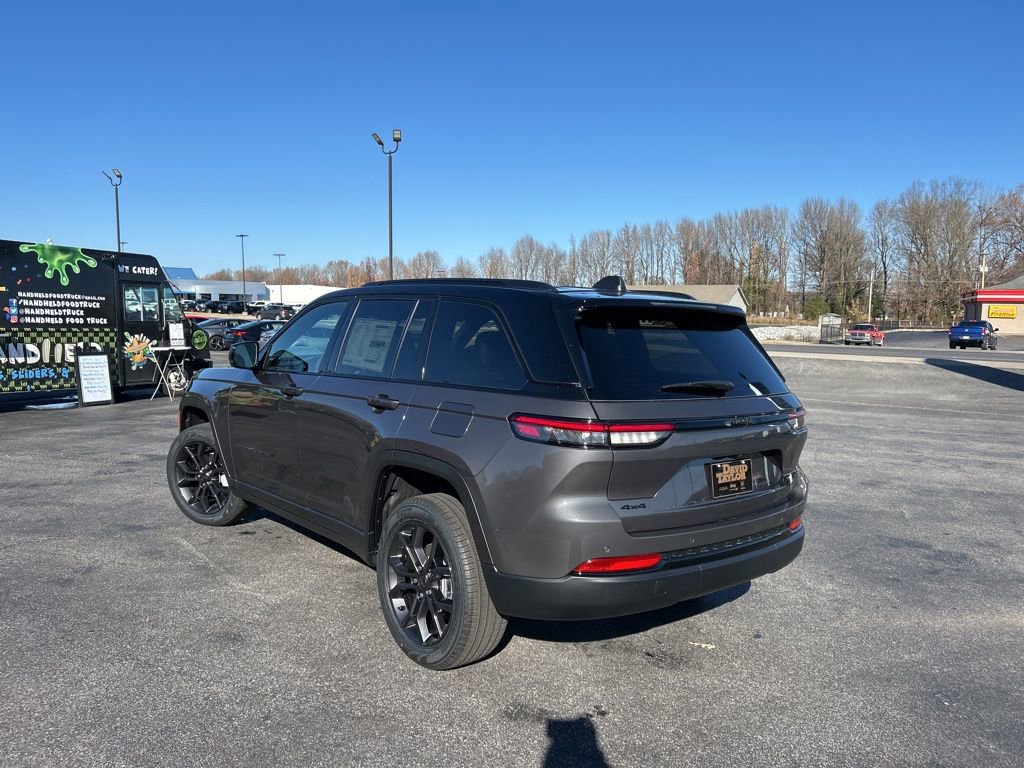 New 2025 Jeep Grand Cherokee Limited image 6