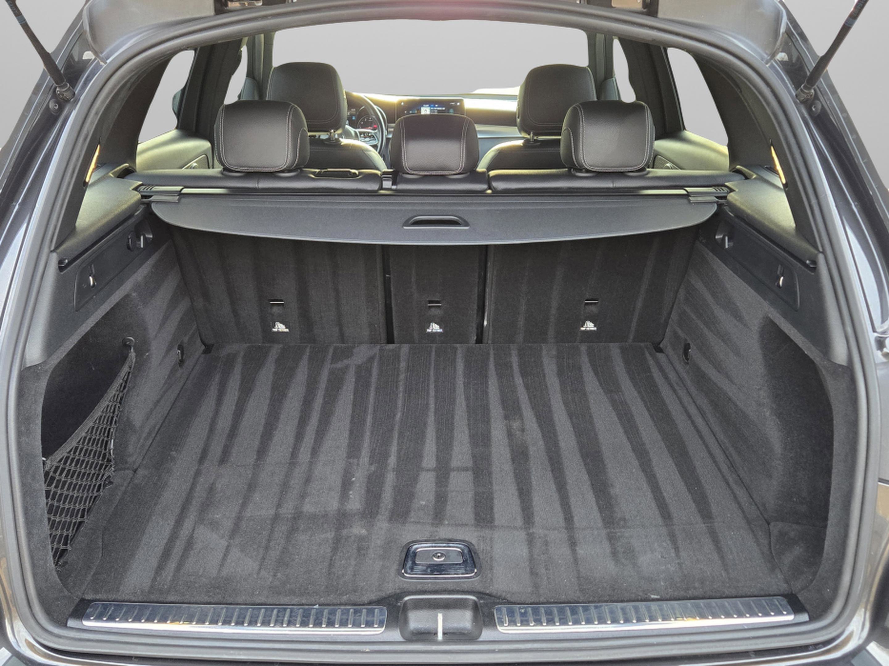 Used 2020 Mercedes-Benz GLC 300 4MATIC image 17