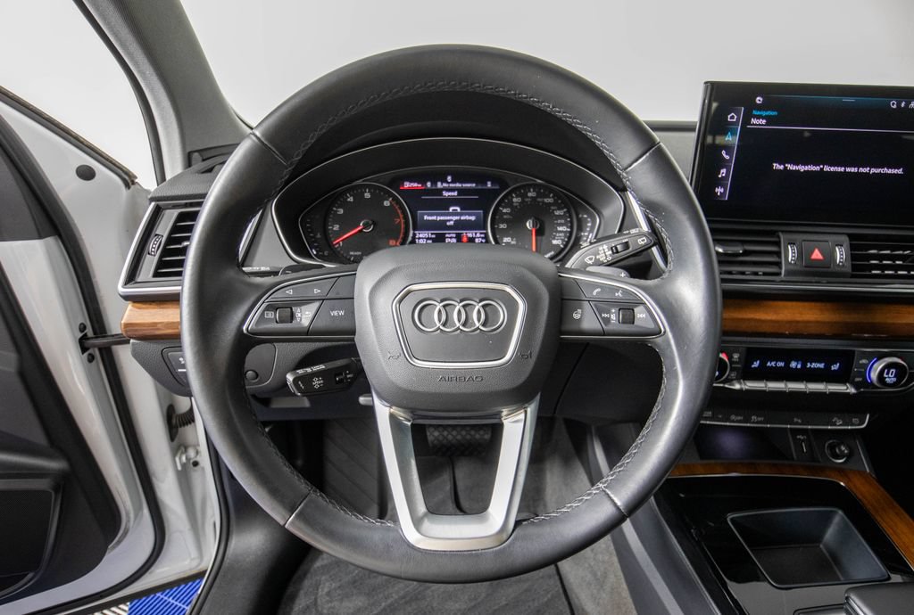 Used 2023 Audi Q5 2.0T Premium w/ Convenience Package AWD/4WD image 19