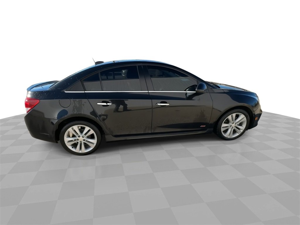 Used 2016 Chevrolet Cruze LTZ w/ Sun, Sound and Sport Package image 9