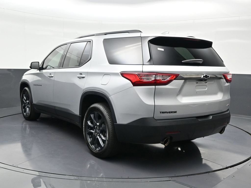 Used 2021 Chevrolet Traverse RS FWD image 3