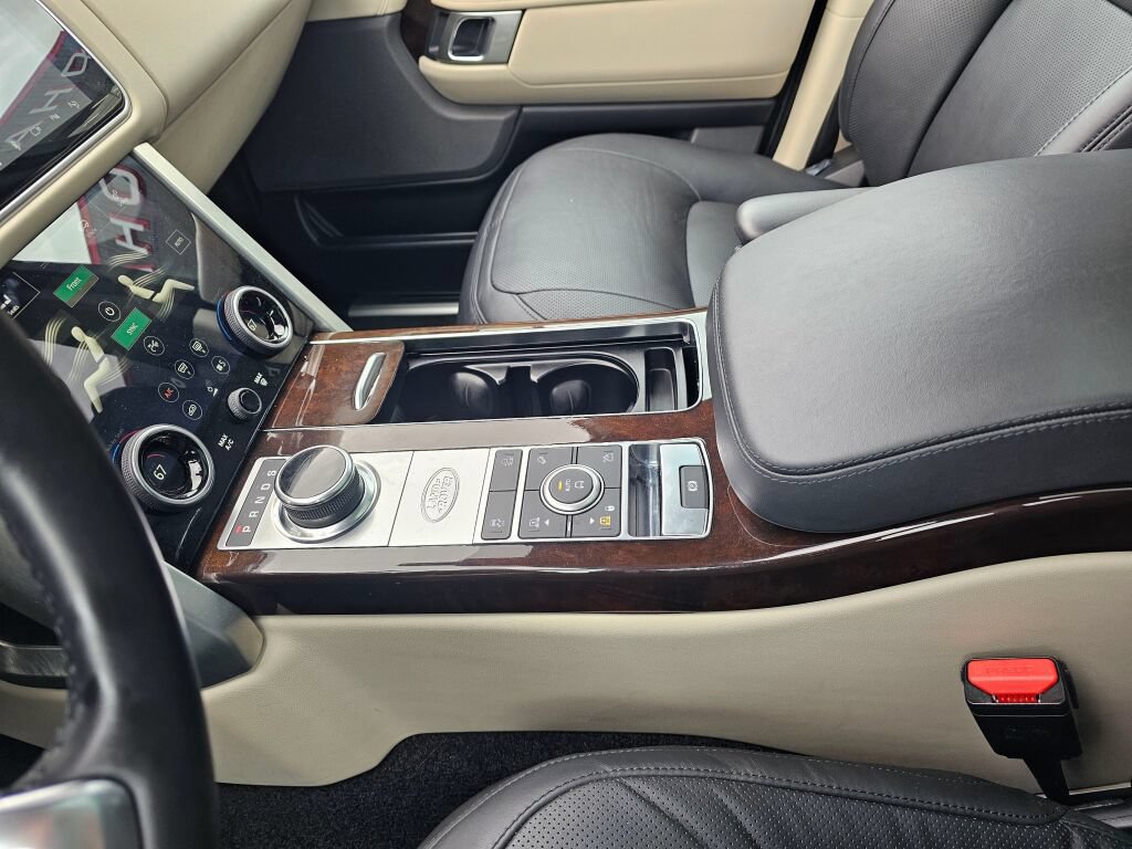 Used 2022 Land Rover Range Rover P525 Westminster Edition AWD/4WD image 30