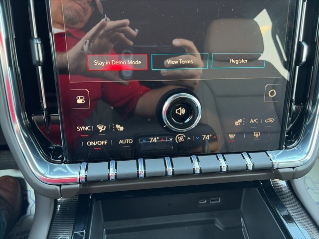 New 2026 GMC Yukon XL Elevation w/ LPO, Floor Liner Package image 23