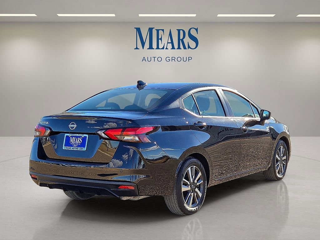 Used 2025 Nissan Versa SV image 5