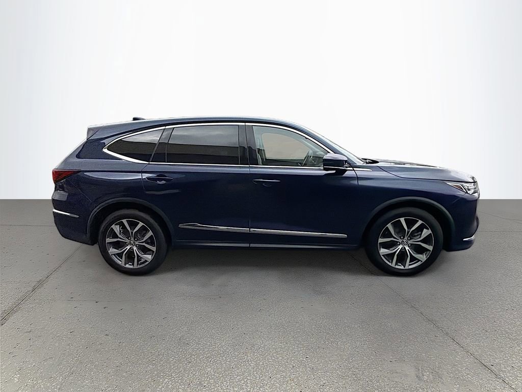 Used 2023 Acura MDX SH-AWD w/ Technology Package image 3