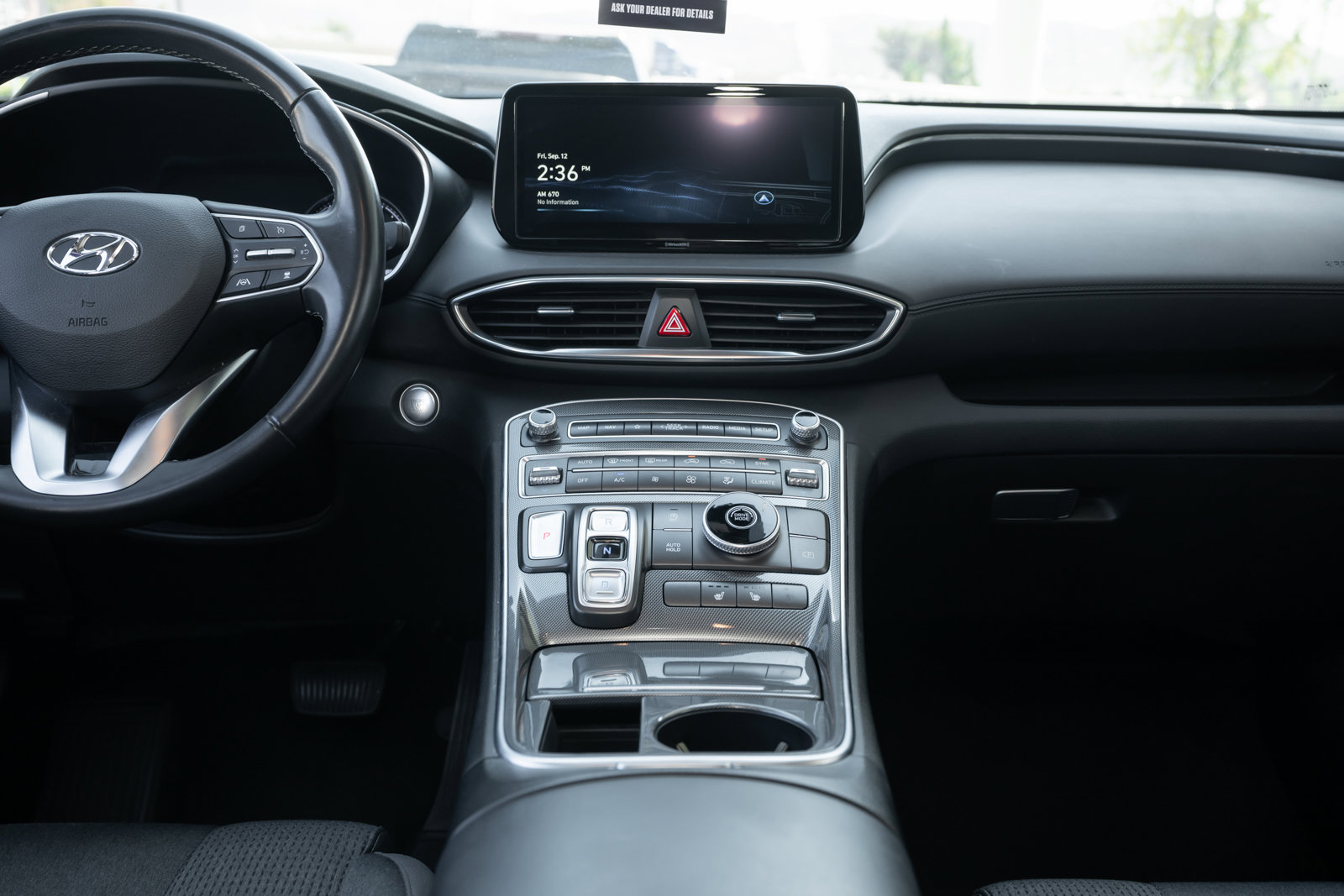 Used 2023 Hyundai Santa Fe SEL image 27