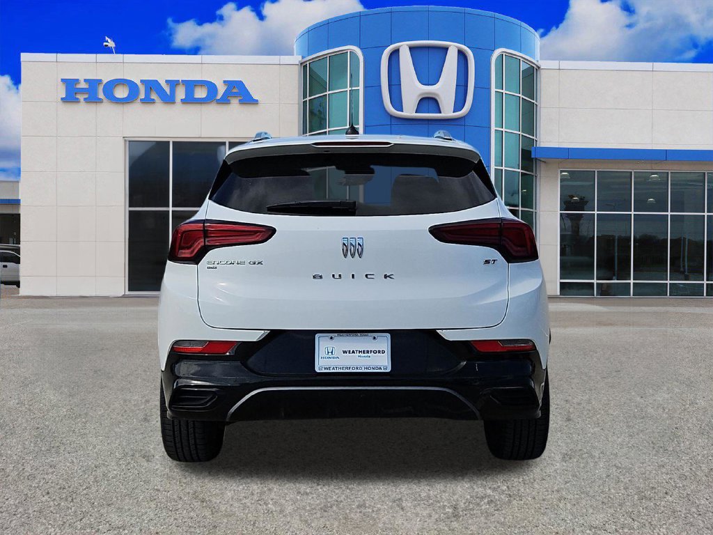 Used 2024 Buick Encore GX Sport Touring AWD/4WD image 4