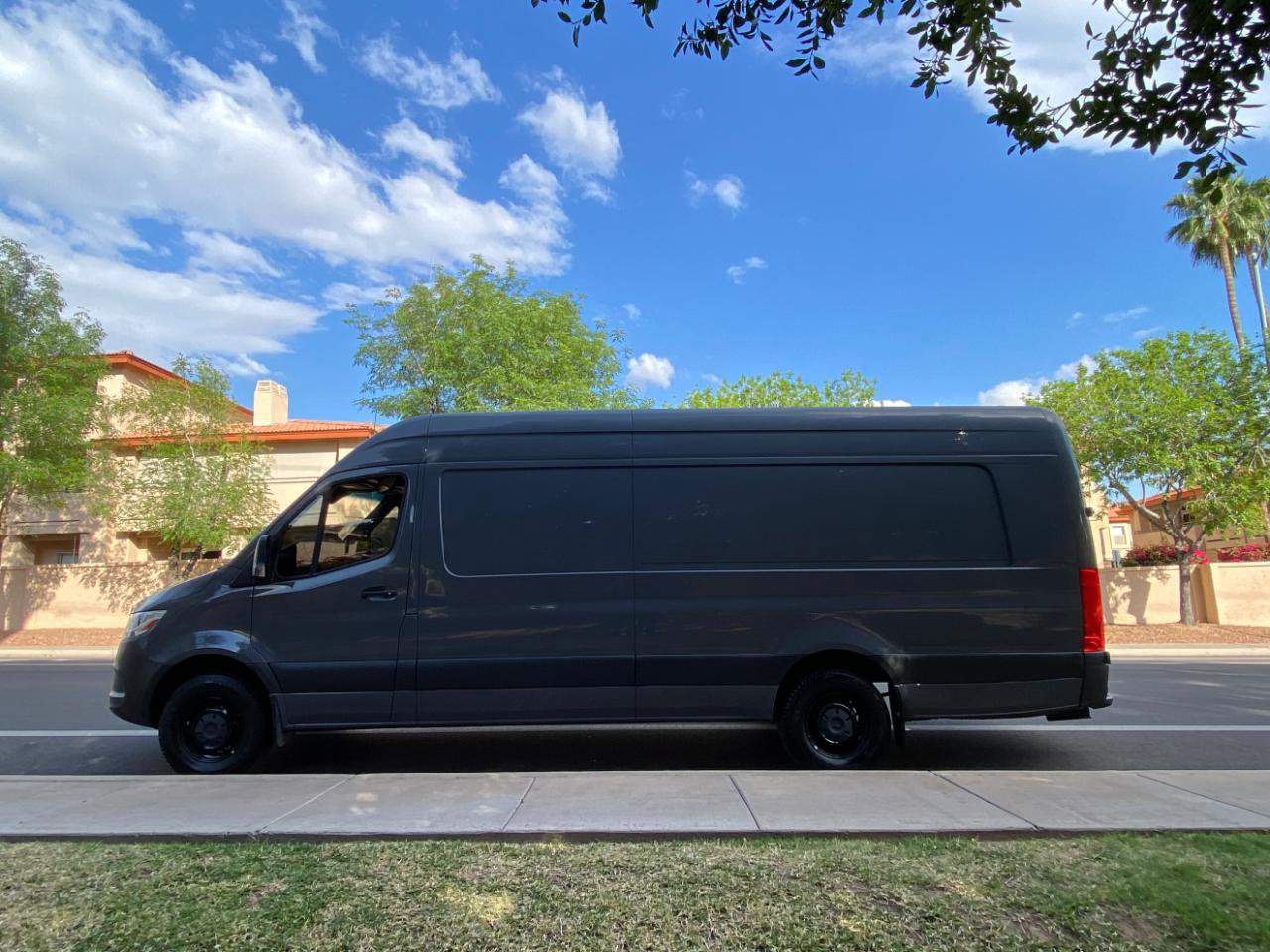 Used 2023 Mercedes-Benz Sprinter 2500 image 16